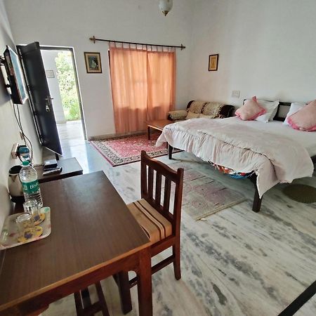 Royal Farm Bharatpur 아파트 객실 사진